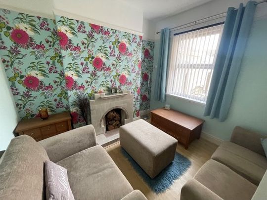 Derwent Street, Llanelli, SA15 - Photo 1