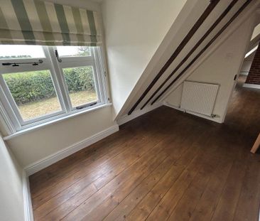 3 bedroom detached house to rent - Photo 5