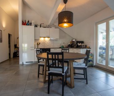 Beautiful 3-room apartment near the center for rent - Photo 3
