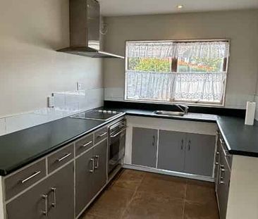 Paraparaumu Beach - 3 bedrooms - Photo 1