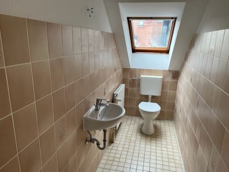 *LAMBERT&STRELOW* Taunusstein-Wehen, gepflegte 3 ZKBB - Dachgeschosswohnung für ... - Foto 4