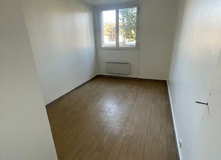 Appartement à louer 2 pièces • 23,03 m2 Le Plessis-Trévise - Photo 5