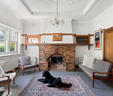 Superb Art Deco Residence with Modern Enhancements in Exclusive Cul... - Photo 6