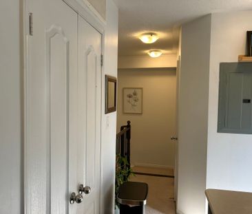 For Lease - 5625 Oscar Peterson Boulevard Unit# 11, Mississauga, On... - Photo 6