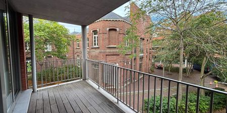 Appartement te huur in Genk voor € 1.285 met 3 slaapkamers - Foto 2