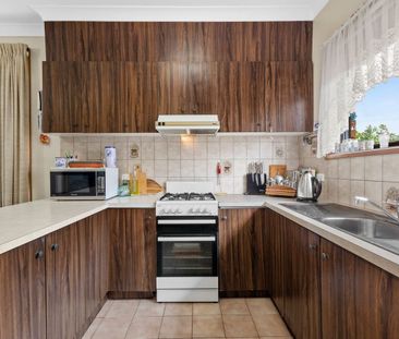 Well Maintained Unit - Photo 5