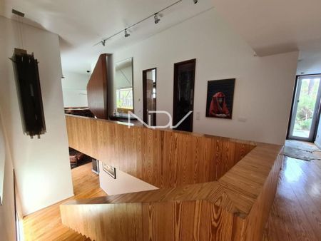 Luxury House for rent in Almada, Distrito de Setúbal - Photo 2