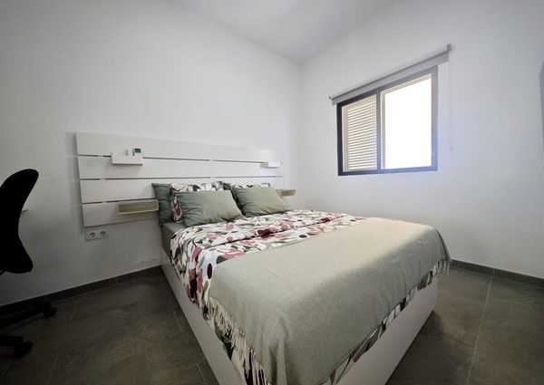 Puerto Rico, Canary Islands 35130