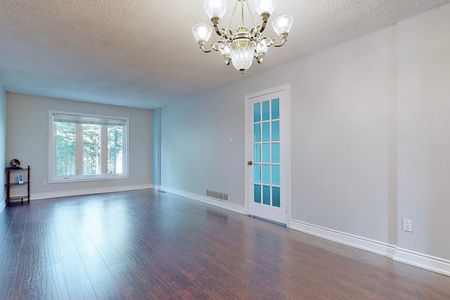 For Lease - 92 Jaffray Road Unit# Upper, Markham, Ontario - Photo 2