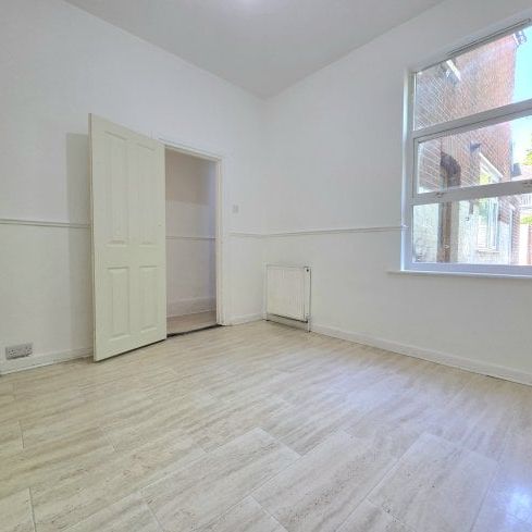 Agincourt Road, Portsmouth - Photo 1