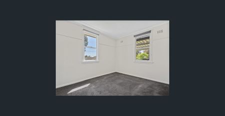 Tidy Family Home In Excellent Location - Photo 3