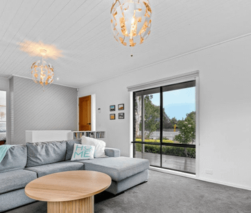 Private Coastal Retreat with Secure Gated Entry - Photo 3