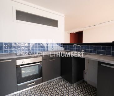 Location Appartement 3 pièces 78m² ST ETIENNE 42000 - Photo 3