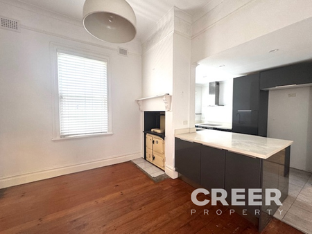 2/36 Farquhar Street, The Junction - Photo 2