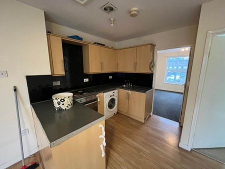 1 bedroom flat to rent - Photo 2