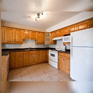 2 Bed 2 Bath Balcony Bisset SE Edmonton - Photo 1