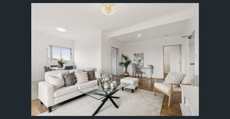 Stylishly Apartment with city views - Photo 5