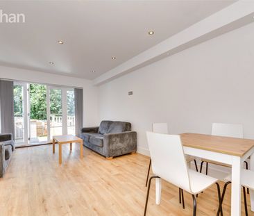 4 bedroom terraced house to rent - Photo 1