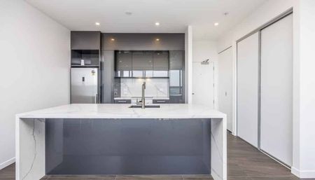 Penthouse Living at Its Finest – 1408/8 Lakewood Court, Manukau - Photo 2