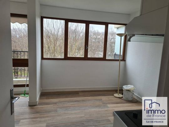 Location appartement studio 1 pièce 26 m² à Rocquencourt (78150) Dutartre - Photo 1