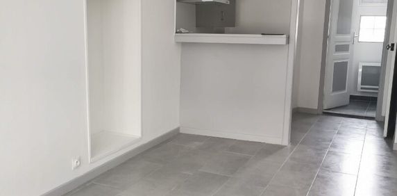 Location Appartement 1 pièce 19m² EPERNON 28230 - Photo 2