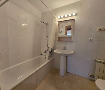 Piso de alquiler en Ronda 8 de Març, Montgat - Photo 5