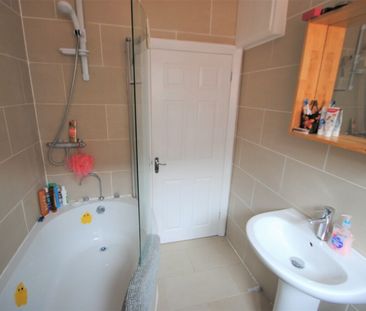 Bungalow, Kinson Road - Photo 4