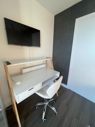 Room in a Shared Flat, Grosvenor Court Adenmore Road, SE6 - Photo 4