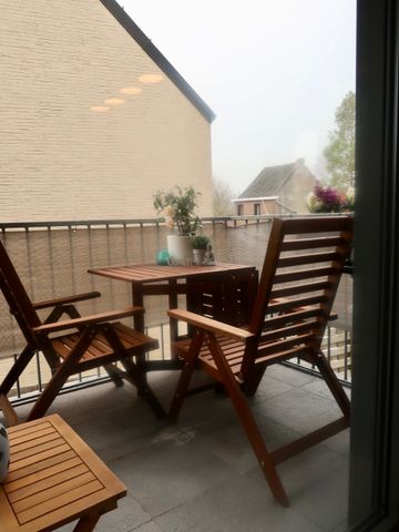 Appartement met 2 slaapkamers en carport! - Foto 4