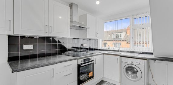 1 Bed Flat, Sefton Avenue, LS11 - Photo 2