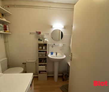 Location Appartement 1 pièce 27m² RENNES 35000 - Photo 4