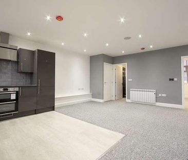 Crockhamwell Road, Woodley, Reading, RG5 - Photo 4