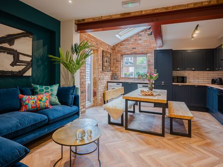 Mostyn Road Room 3 - Photo 4