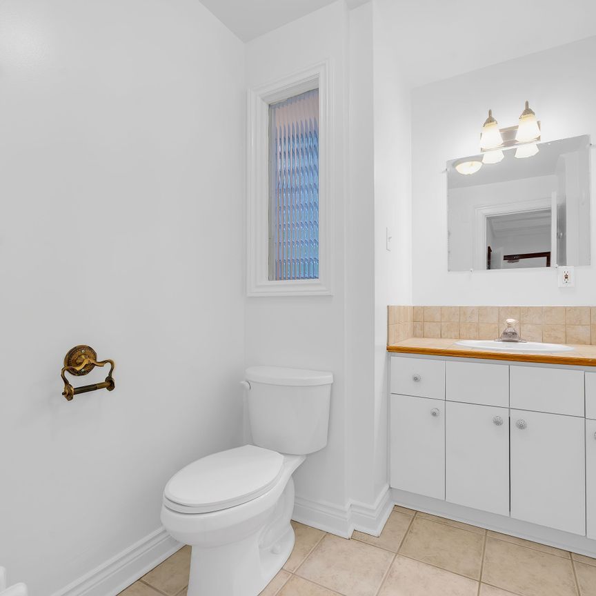 For Lease - 16 Foxbar Road Unit# 1, Toronto, Ontario - Photo 1