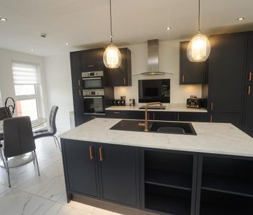2 bedroom apartment to rent - Photo 5