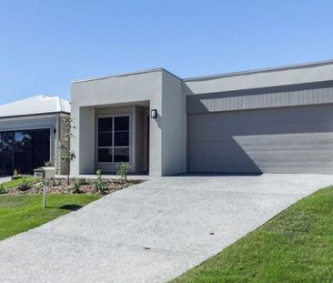 Prime Family Living in a Peaceful Park Ridge Location - Photo 4