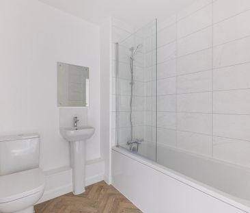 2 bedroom terraced house to rent - Photo 6