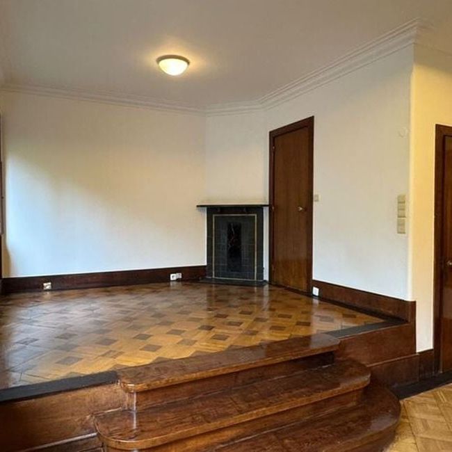 Woning te huur in Elsene voor € 2.500 met 3 slaapkamers - Foto 1