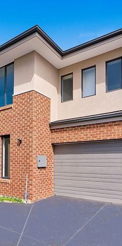 2/5 Service Road, Blackburn, VIC 3130 - Photo 1