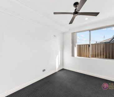 Modern Comfort and Style in the Heart of Treeby - Photo 6