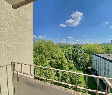 Großzügige 2-Zimmer-Wohnung mit Balkon! - Foto 4