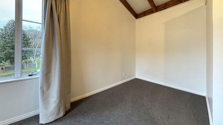 Paraparaumu - 3 Bedrooms - Photo 2