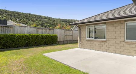 Convenient location in the Lakes - Photo 2