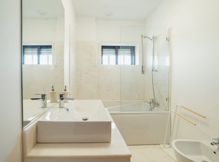 Rua de Damião de Góis, Porto, Braga 4050-221 - Photo 4