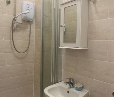 Studio to rent - Photo 6