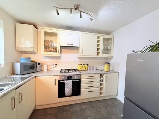 Chestnut Drive, Creswell, S80, Property for rent - Photo 1