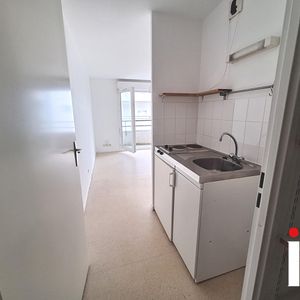 Location Appartement 1 pièce 18m² NANTES 44000 - Photo 2