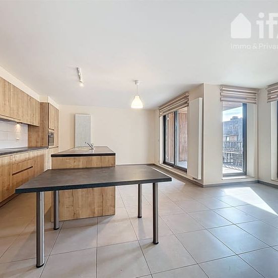 Appartement te huur - Photo 1