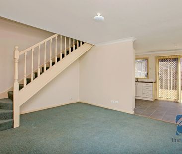 LOCATED CLOSE TO PUBLIC TRANSPORT AND SHOPS - Photo 3