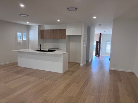 25A & 25B Gemini Way, Narrawallee - Photo 4